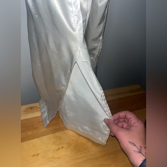 Victorias Secret Gold Label Robe - Picture 4 of 6